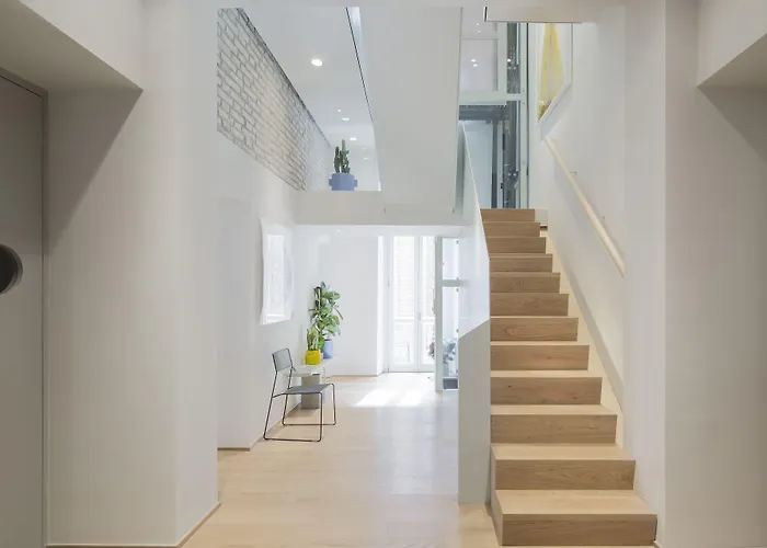 The Radical Hotel 3*