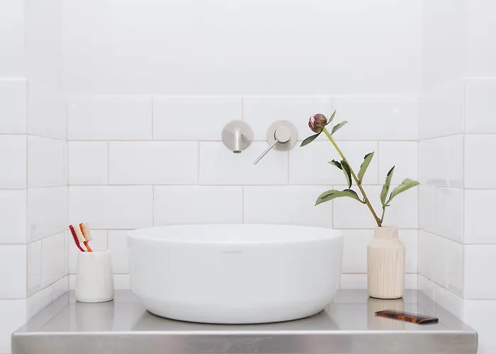 The Radical Hotel 3*